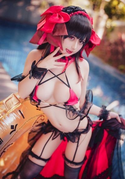 欧美品牌羽绒服女_1080PHD高清在线观看